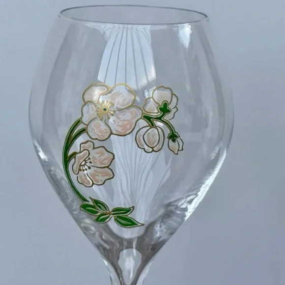 Pair of Perrier-Jouet Belle Époque Champagne Glasses, 28.5cl - Picture 4 of 6